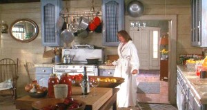 Diane-Keatons-country-kitchen-in-Baby-Boom